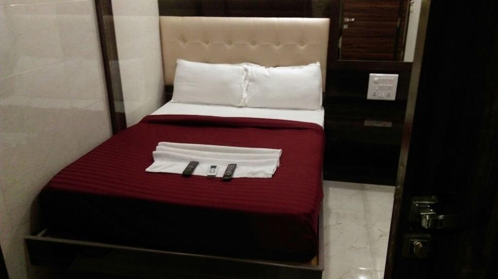Palace Residency Mumbai (Bombay)